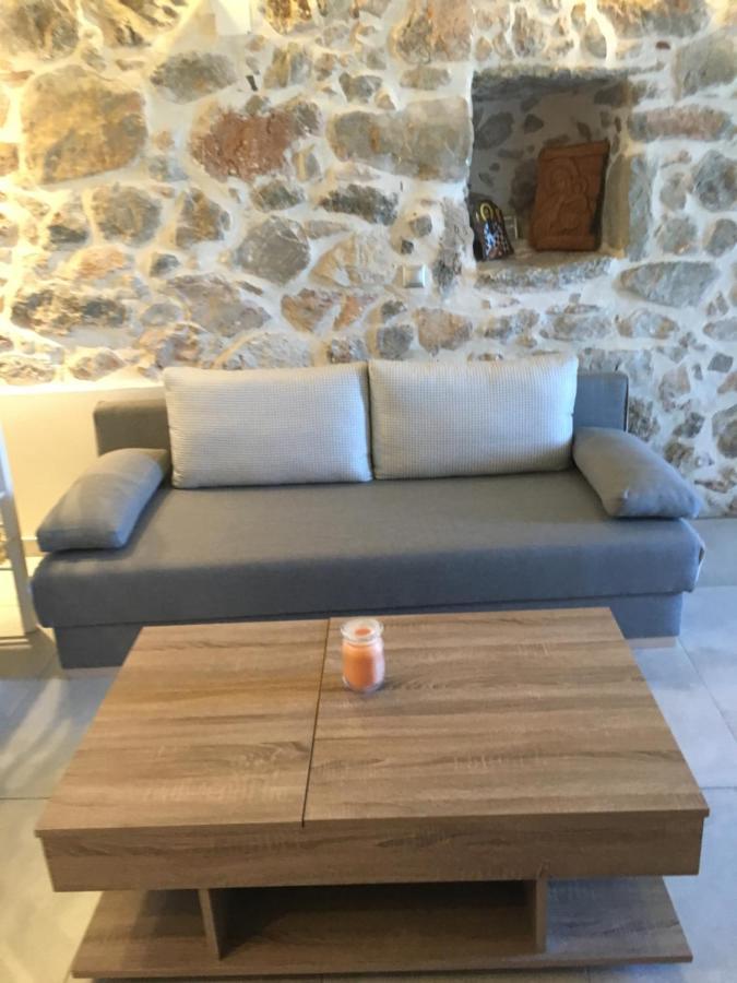 Villa Elata Stone House Extérieur photo